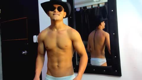 Manuel online show from 10/29/25, 03:42