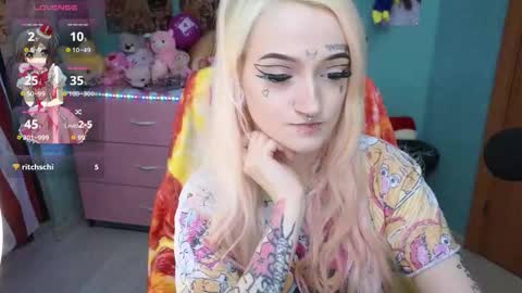 Snapshot of manuela_unicorn chatting on 02/25/26, 08:18 Manuela online show from 02/25/26, 08:18