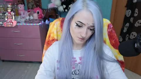 Snapshot of manuela_unicorn chatting on 03/24/26, 08:36 Manuela online show from 03/24/26, 08:36