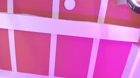 Snapshot of manuelaevans_ chatting on 05/16/26, 12:51 Manuela online show from 05/16/26, 12:51