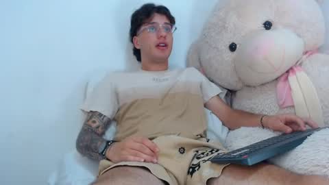 Manuel online show from 05/12/26, 09:01