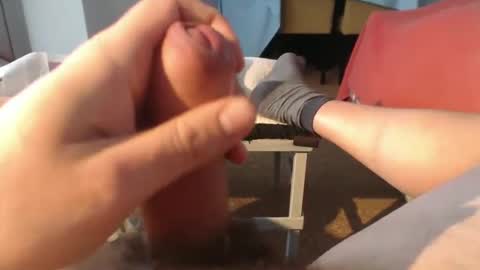 Snapshot of manumanu8585 chatting on 01/29/25, 04:30 manumanu8585 online show from 01/29/25, 04:30