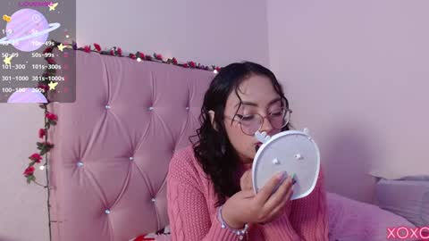 Snapshot of manumeow_ chatting on 01/18/25, 10:39 Manu online show from 01/18/25, 10:39