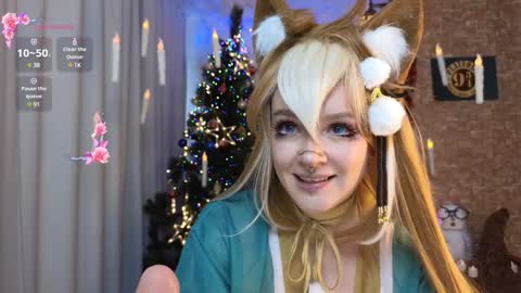 Snapshot of mao_me_meow chatting on 12/12/24, 11:18 Sasha online show from 12/12/24, 11:18