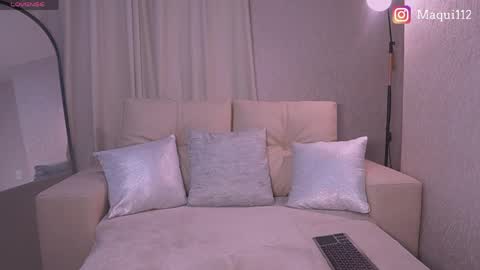 Snapshot of maquiii chatting on 05/28/26, 10:51 Maquii online show from 05/28/26, 10:51