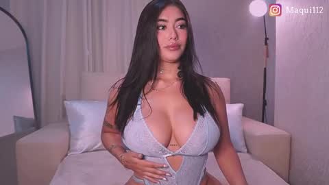 Snapshot of maquiii chatting on 06/05/26, 05:18 Maquii online show from 06/05/26, 05:18