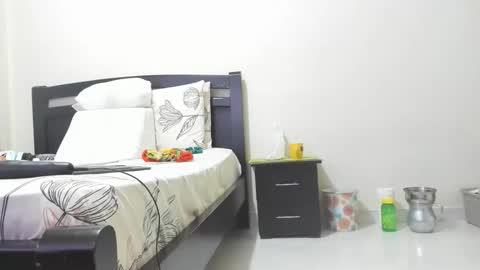 Snapshot of mara2020xxx69 chatting on 11/11/25, 02:28 Mara online show from 11/11/25, 02:28