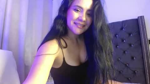 mara4sweet online show from 05/06/26, 10:59