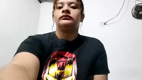 mara_lopez001 online show from 05/21/26, 10:22