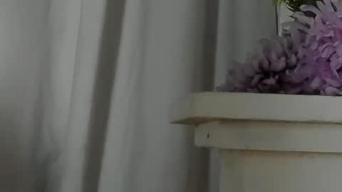 Mara  online show from 12/19/25, 07:10