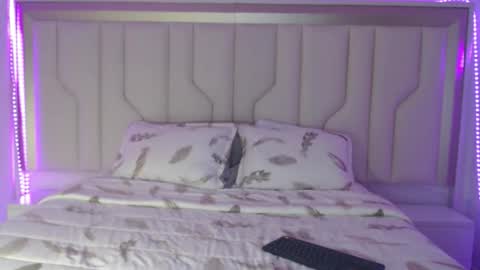 Snapshot of mara_sex chatting on 04/14/26, 11:55 pao online show from 04/14/26, 11:55
