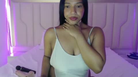 Snapshot of mara_sex chatting on 04/23/26, 12:26 pao online show from 04/23/26, 12:26