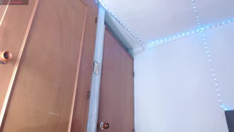 maraa_lee online show from 02/11/25, 09:14