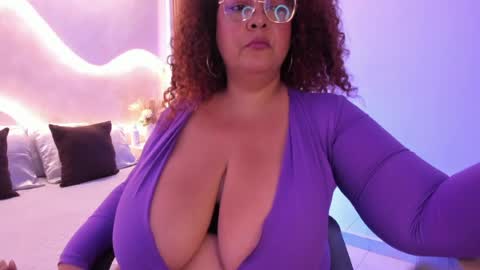 Mrs. Sweet online show from 05/13/26, 02:20