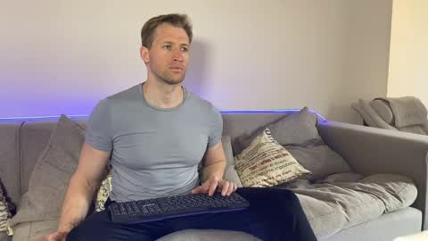 alex marvelxx online show from 04/29/26, 08:18