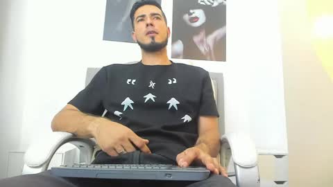 Marc Ruffalo online show from 05/12/26, 07:55