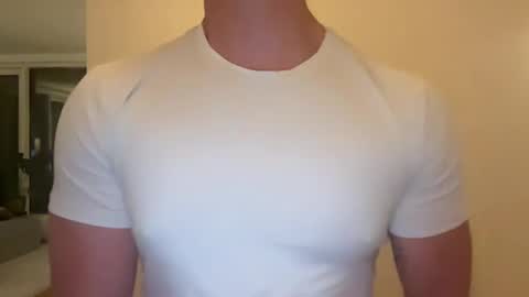 Snapshot of marcb212 chatting on 01/28/25, 07:32 marcb212 online show from 01/28/25, 07:32