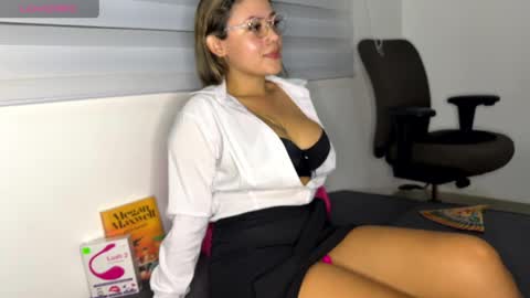 marcela_cositarica online show from 05/06/26, 02:08