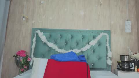 Marcela online show from 12/18/25, 07:47