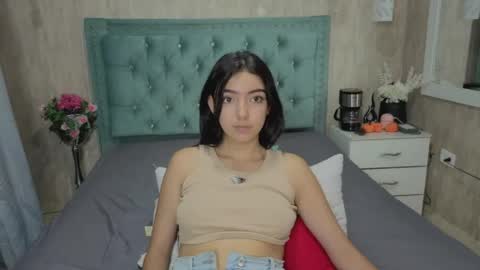 Marcela online show from 04/30/26, 08:37