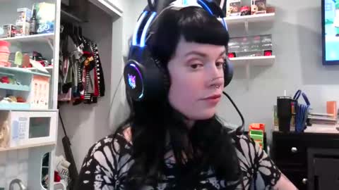 Snapshot of marcelinealtaria chatting on 02/03/25, 04:04 MarcelineAltaria online show from 02/03/25, 04:04