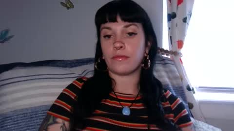 MarcelineAltaria online show from 11/14/25, 04:06