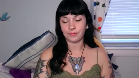 MarcelineAltaria online show from 12/02/25, 05:30