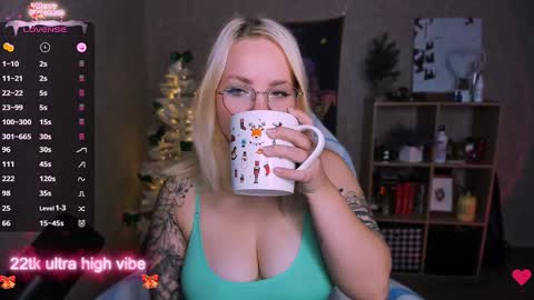 Sara online show from 12/19/24, 08:23