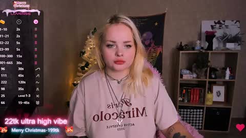 Sara online show from 12/30/24, 10:10