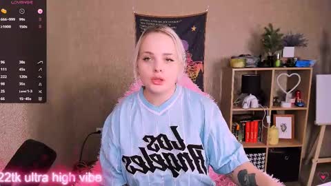 Sara online show from 02/09/25, 12:19