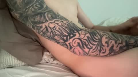 Snapshot of marcellohardsex chatting on 01/22/25, 10:29 marcellohardsex online show from 01/22/25, 10:29