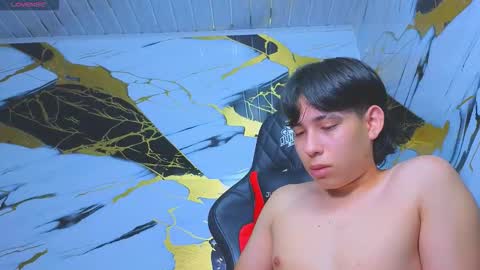 marcelo_boy online show from 10/29/25, 12:18