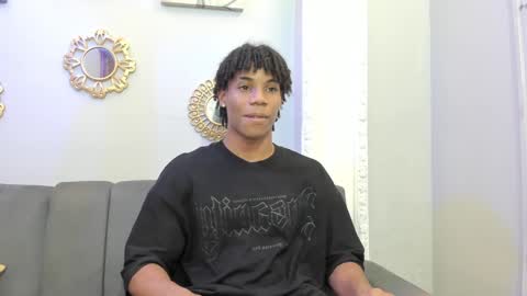 Snapshot of marcelo_dosantos77 chatting on 01/23/25, 03:58 MARCELO online show from 01/23/25, 03:58