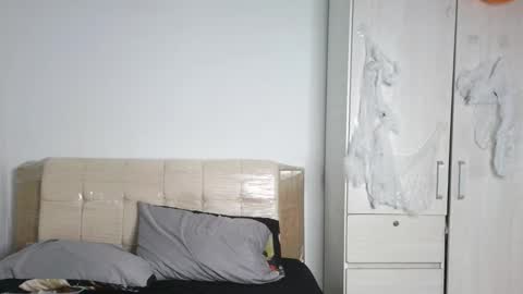 Snapshot of marcelo_dosantos77 chatting on 11/15/25, 09:32 MARCELO online show from 11/15/25, 09:32