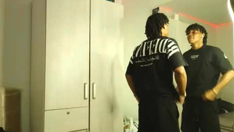 Snapshot of marcelo_dosantos77 chatting on 01/07/26, 07:16 MARCELO online show from 01/07/26, 07:16