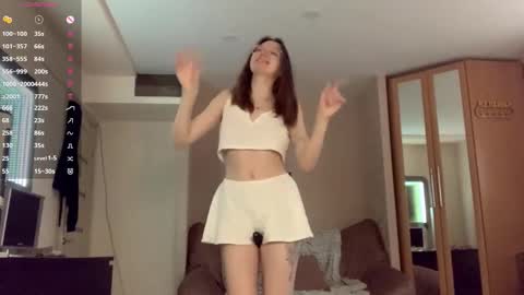 Alisa online show from 12/02/25, 08:19