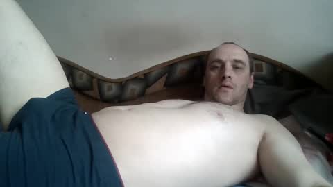 Snapshot of marcin3834 chatting on 04/11/26, 09:24 Martin Banas online show from 04/11/26, 09:24