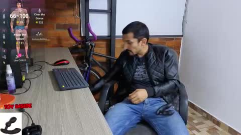 Marck  Independent model  online show from 10/19/25, 03:51