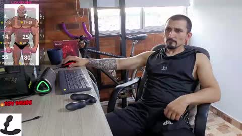 Marck  Independent model  online show from 06/25/26, 10:03