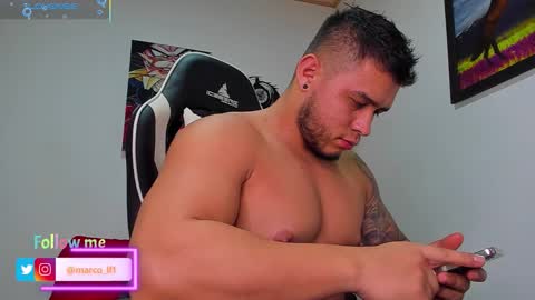 Snapshot of marco_diaz1 chatting on 11/13/25, 12:42 Marco Diaz online show from 11/13/25, 12:42