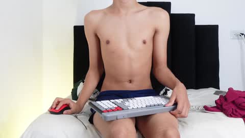 Marco online show from 01/12/25, 02:14