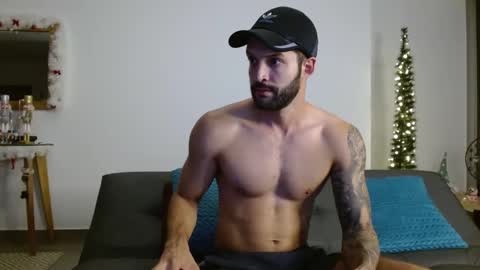 Snapshot of marcoandpolo01 chatting on 12/18/24, 03:37 Marco Polo online show from 12/18/24, 03:37