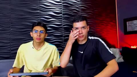 Marco and Ethan online show from 01/05/25, 04:47