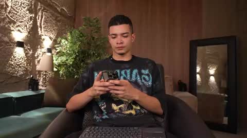 Marco and Ethan online show from 06/25/26, 06:18