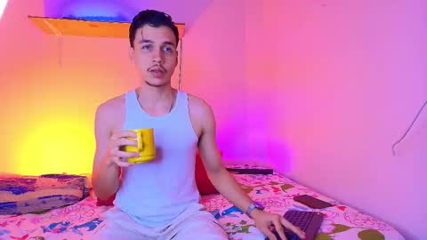 Marcus Hanks online show from 12/03/25, 03:03