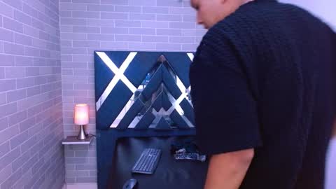 marcus hans online show from 11/29/25, 05:05