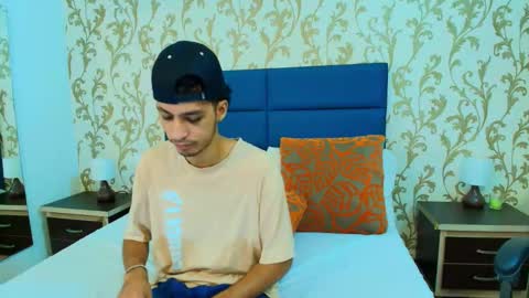 marcus_jeron online show from 10/28/25, 08:55