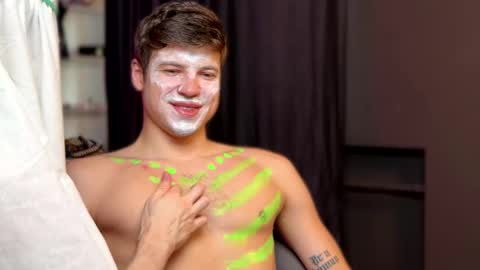 marcus_paradise online show from 10/31/25, 11:11