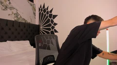 Snapshot of marcuscollins1_ chatting on 04/03/26, 01:31 Marcus online show from 04/03/26, 01:31