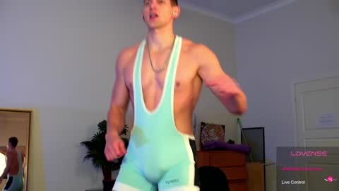 Snapshot of marcusdiamond chatting on 01/14/25, 04:29 Marcus Diamond online show from 01/14/25, 04:29